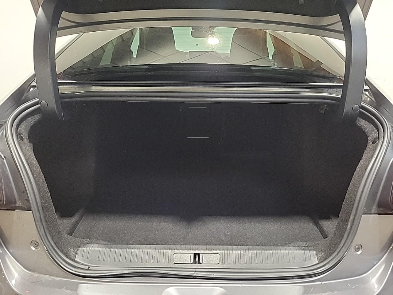 Citroën C4 X hybride 145 ch e-dcs6 max — photo 14