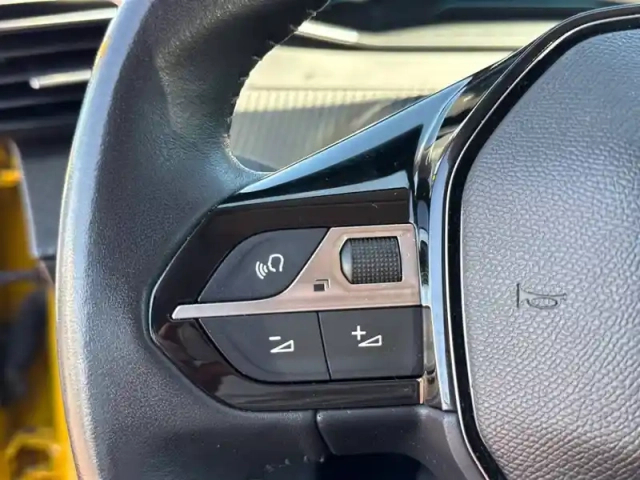Peugeot 208 electrique 50 kwh 136ch — photo 19