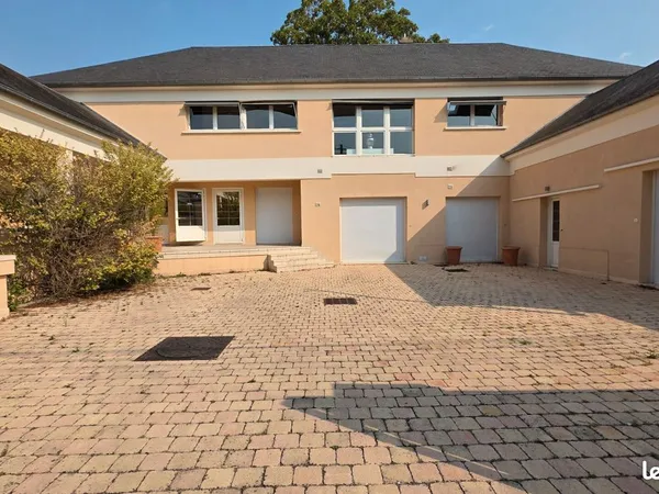 Immeuble de rapport 14 pièces 423 m²