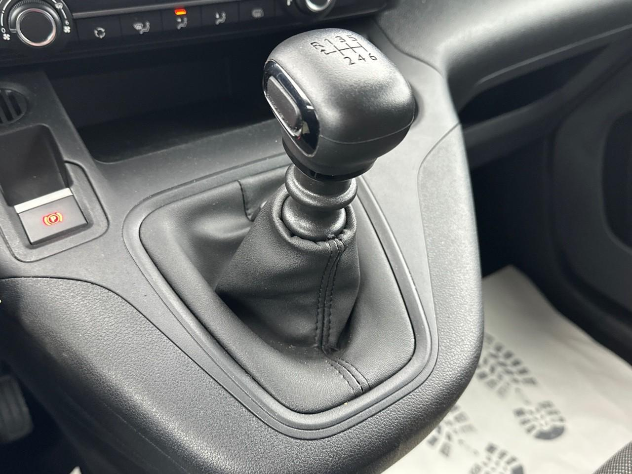 Citroën Berlingo van m 650 puretech 110 s&s bvm6 — photo 29