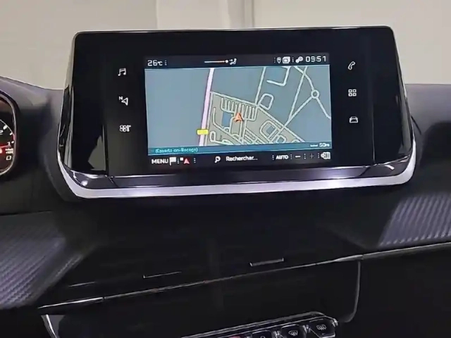 Peugeot 208 puretech 100 s&amp;s bvm6 — photo 22