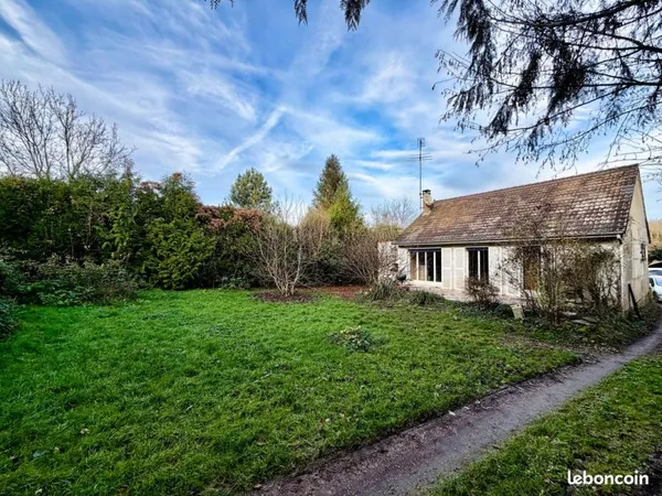 Vente | Maison | 5p | 3ch | 100 m² | Saint-Pierre-lès-Nemours | Expo Est/Ouest | Terrasse · Balcon
