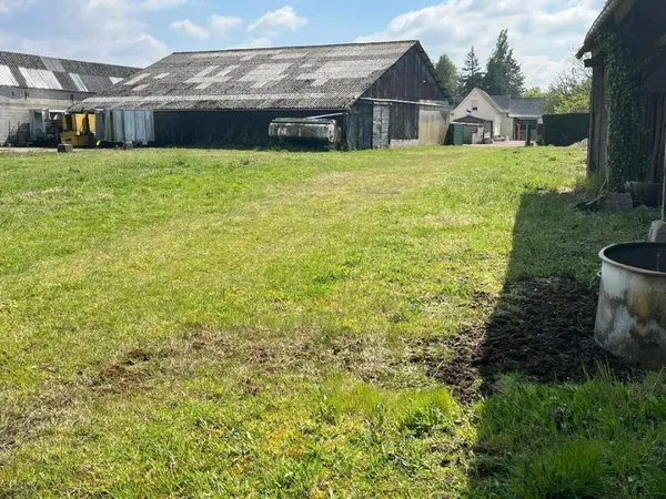 À vendre - Superbe terrain constructible d'environ 3 000 m² à Feuquières-en-Vimeu