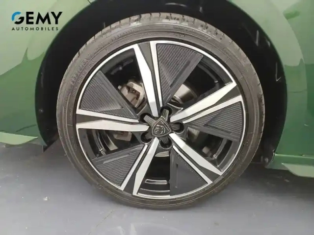 Peugeot 308 puretech 130ch s&amp;s eat8 — photo 11