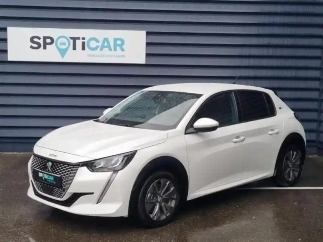 Peugeot 208 e- 136ch style