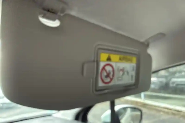 Citroën C3 puretech 83 s&amp;s bvm5 — photo 21