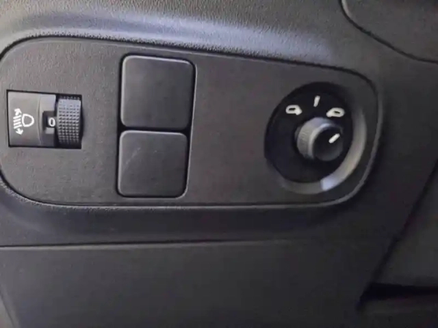 Citroën C3 bluehdi 100 s&amp;s bvm6 — photo 29