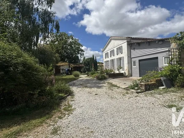 Maison 6 pièces 200 m²