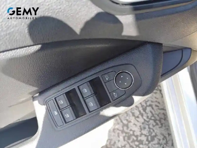 Renault Clio tce 90 — photo 12