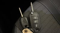 Peugeot 2008 1.5 BlueHDi 130ch S&S Allure EAT8 — photo 16