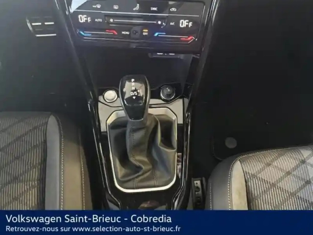 Volkswagen T-Roc 2.0 tdi 150ch r-line dsg7 — photo 10