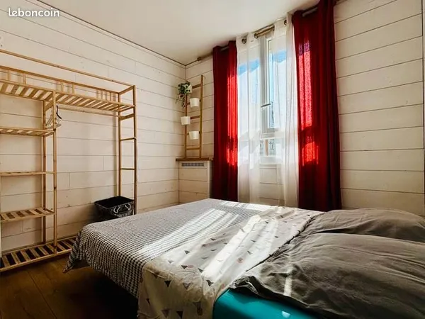 Chambre en colocation disponible le 1er août dans T3