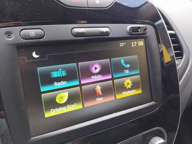 Renault Captur tce 130 fap — photo 25