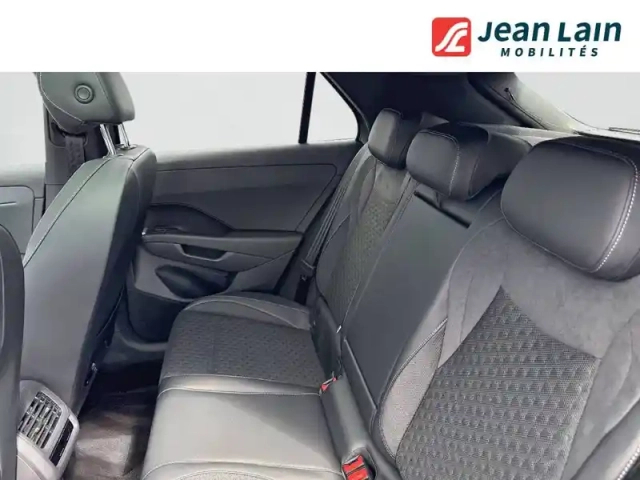 Volkswagen T-Roc 1.5 etsi evo2 hybrid 150 ch dsg7 — photo 17