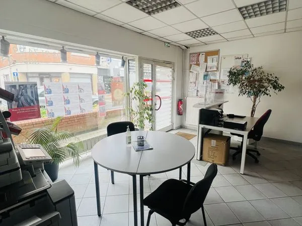 Bureaux 143 m² Hénin-Beaumont