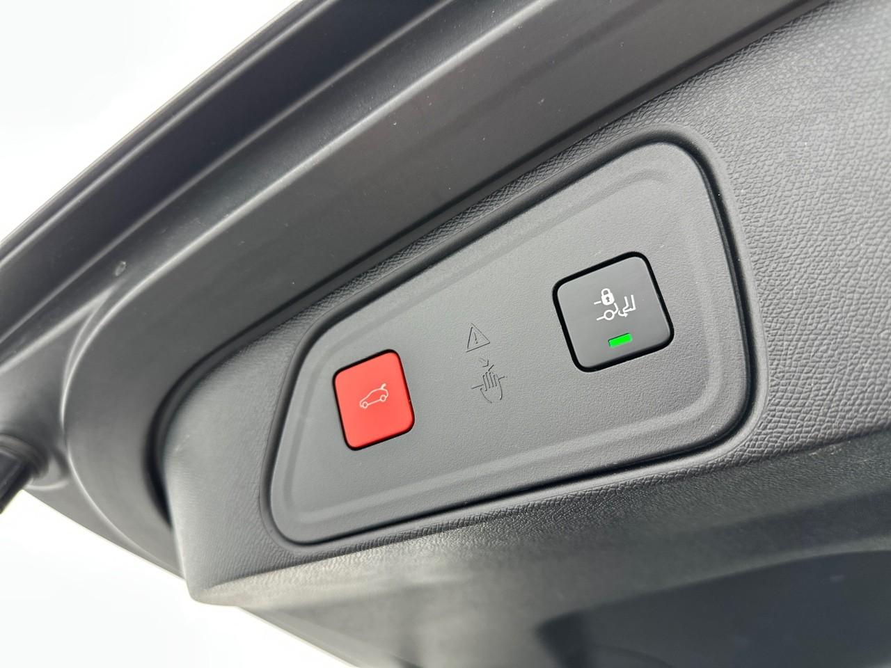Peugeot 3008 puretech 130ch s&s eat8 allure pack — photo 34
