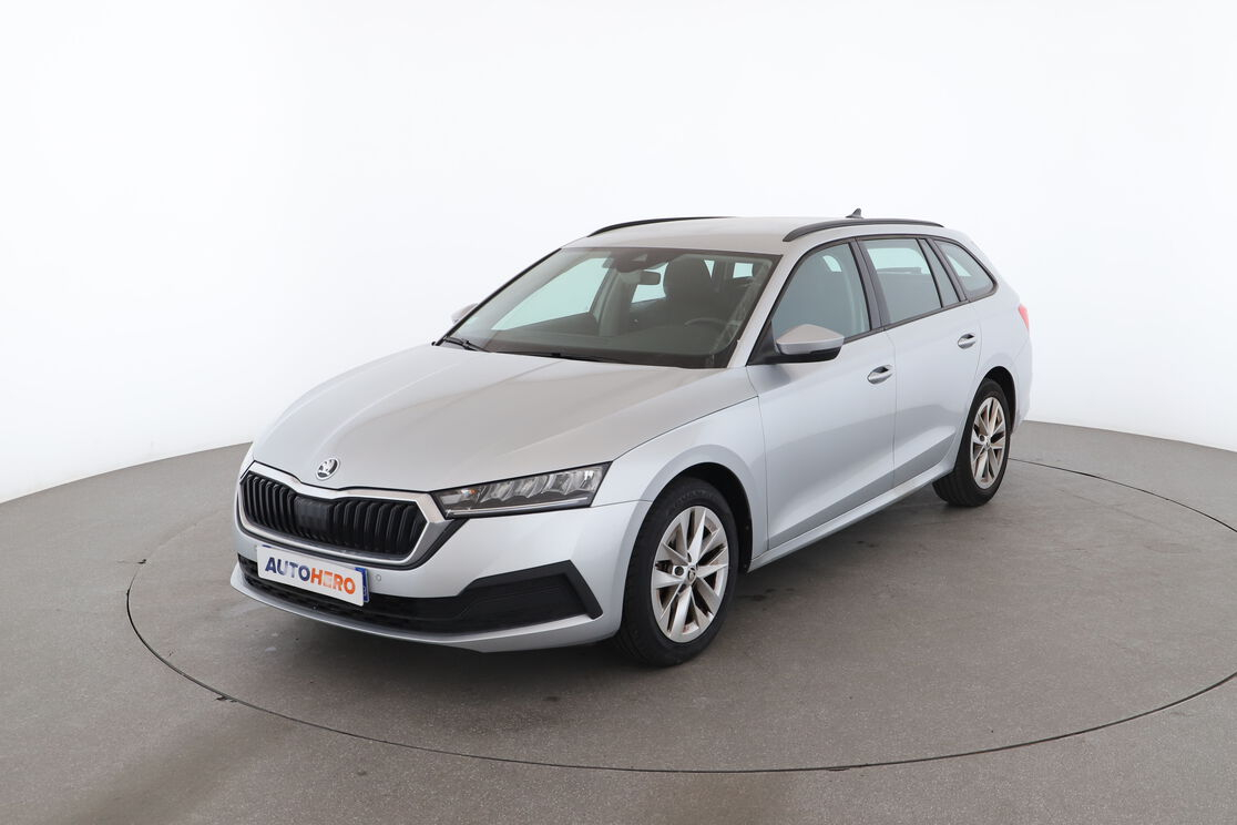 Skoda Octavia Combi 2.0 TDI Ambition DSG7 — photo 1