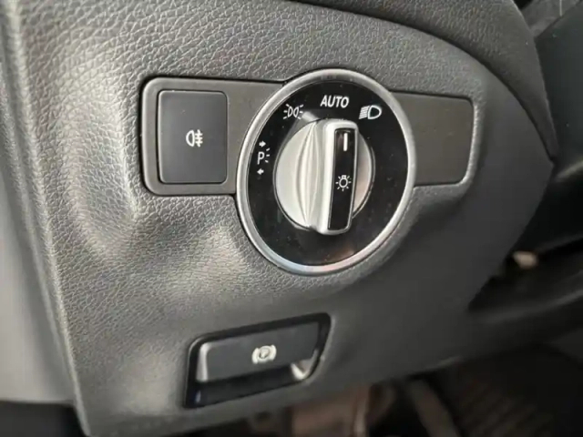 Mercedes Cla shooting brake  220 d sb se — photo 20