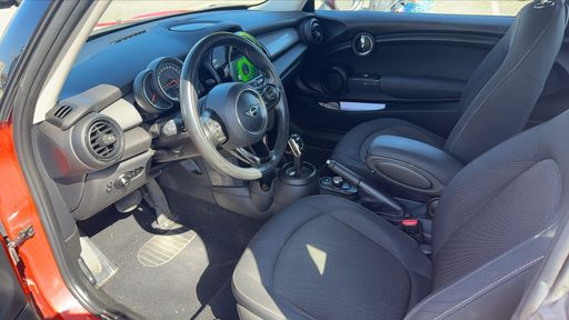 Mini Mini 1.5 Cooper 136 BVA7 - Chili – 2019 – 110502 km – Essence – Boîte Automatique — photo 14