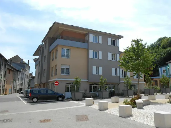 Appartement - T4 - SEYSSEL