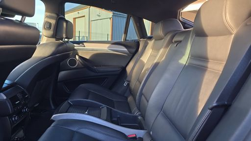 BMW X6 M xDrive 4.4 V8 555 BVA - M – 2010 – 161839 km – Essence – Boîte Automatique — photo 25