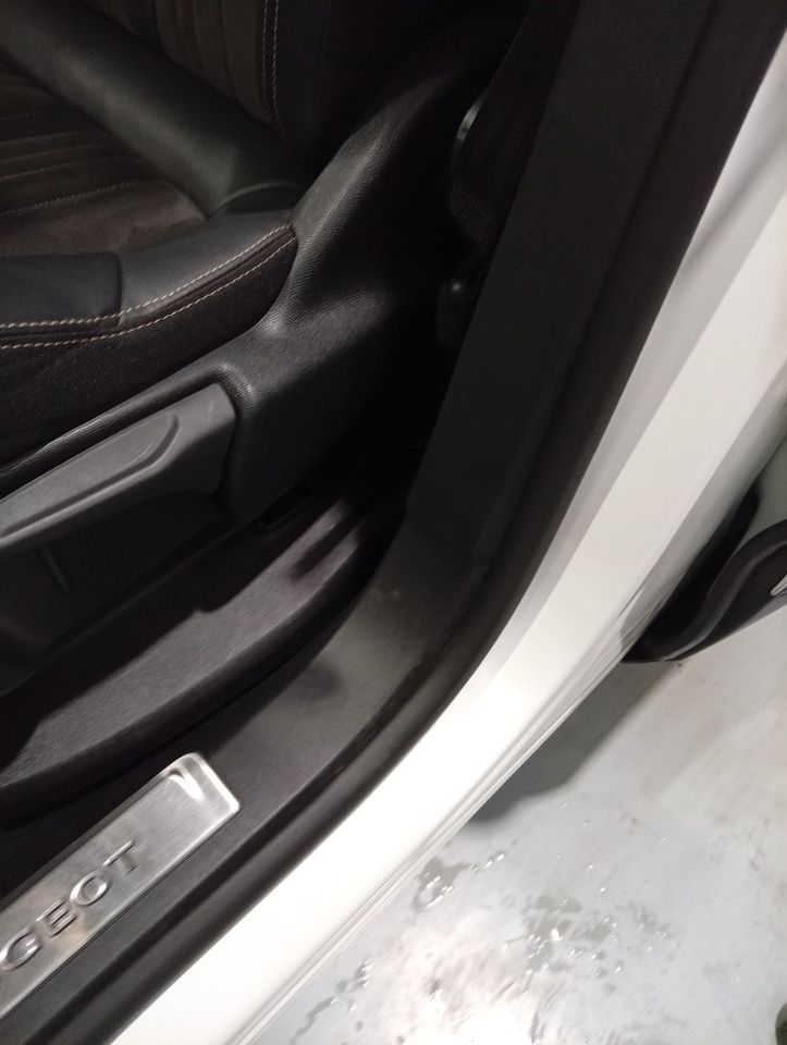 Peugeot 3008 — photo 39