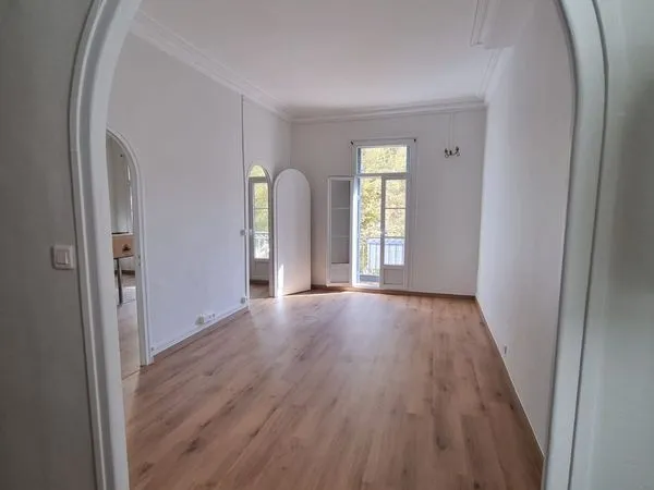 Bureaux de standing à louer - 70 m² - Perpignan Centre, face au Tribunal