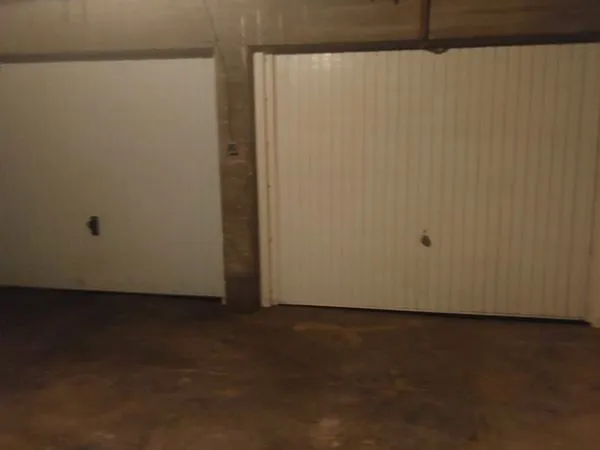 2 Garages centre ville Bergerac