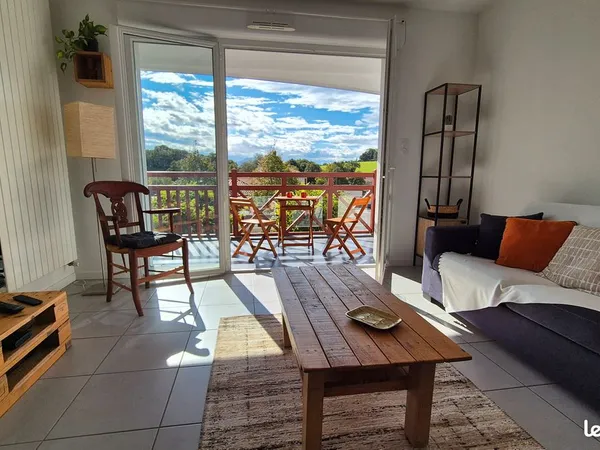 Chambre étudiante dans un appartement T3 meublé de 52 m²