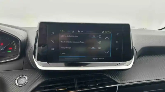 Peugeot 208 electrique 50 kwh 136ch — photo 116
