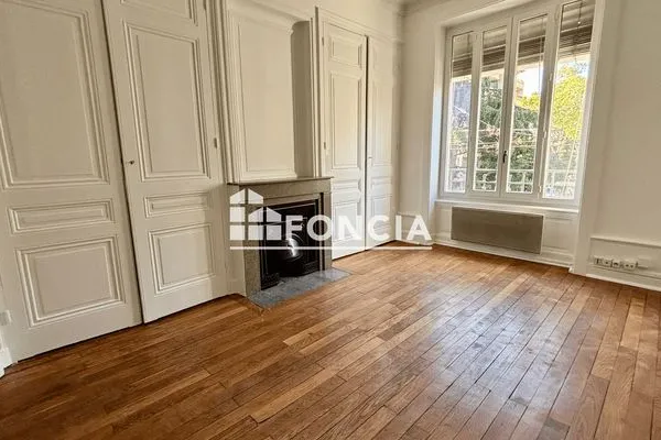 Appartement 2 pièces 55 m²