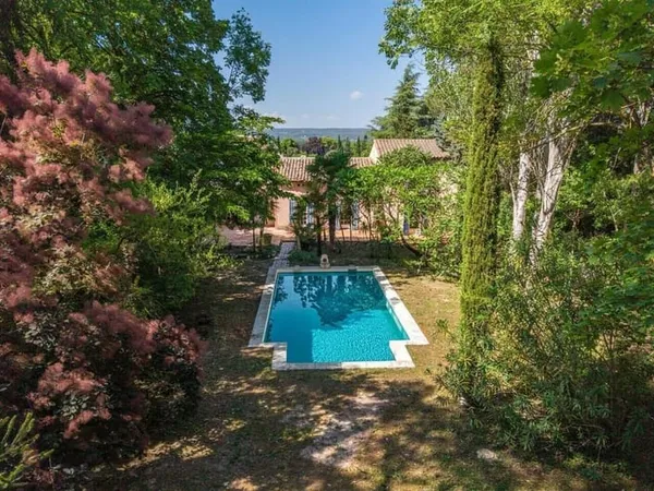 Puyricard - Bastide De Caractère Dans Un Écrin De Verdure