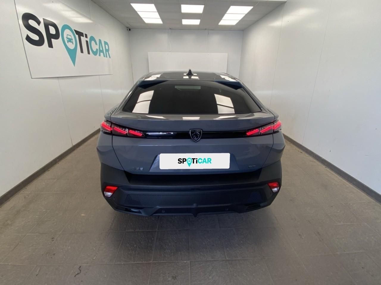 Peugeot 408 hybrid 136 e-dcs6 gt — photo 5