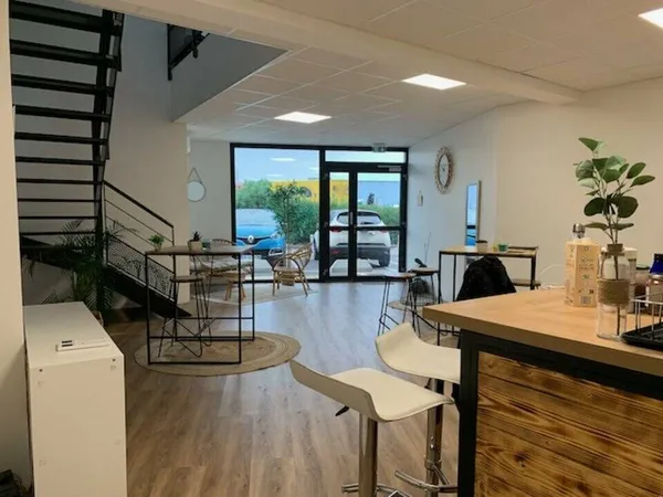 Bureaux 97 m²