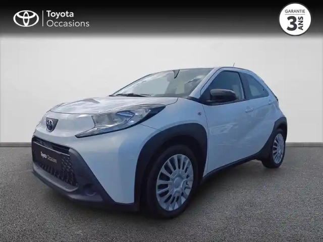 Toyota Aygo X 1.0 vvt-i 72ch dynamic s-cvt my23 — photo 1