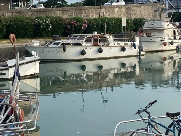 F2 port de Beaucaire