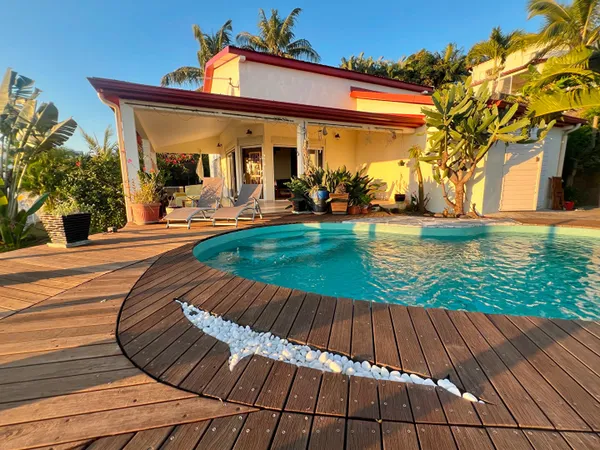 Villa F5/6 avec piscine, jacuzzi et vue mer à couper le souffle Quartier Pichette