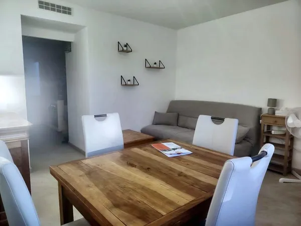 Appartement T3 meublé refait à neuf - Avignon, Route de Lyon