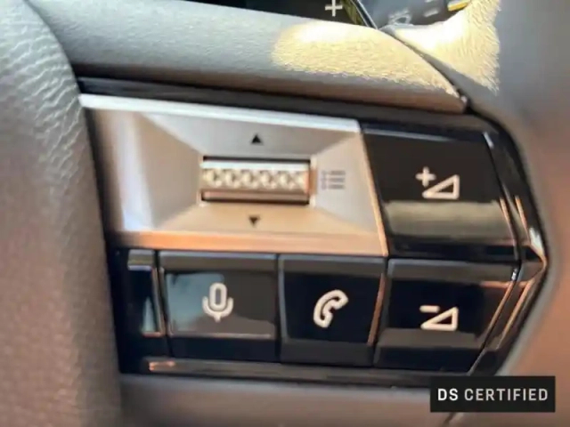Ds Ds 4 plug-in hybrid 225ch pallas ligne business — photo 15