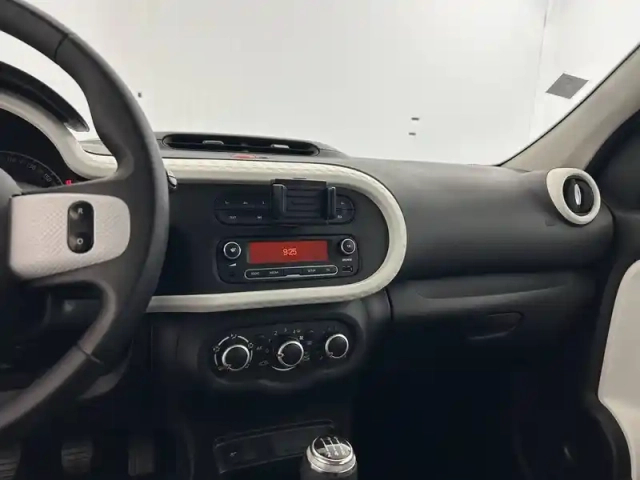 Renault Twingo iii sce 65 - 21 — photo 77