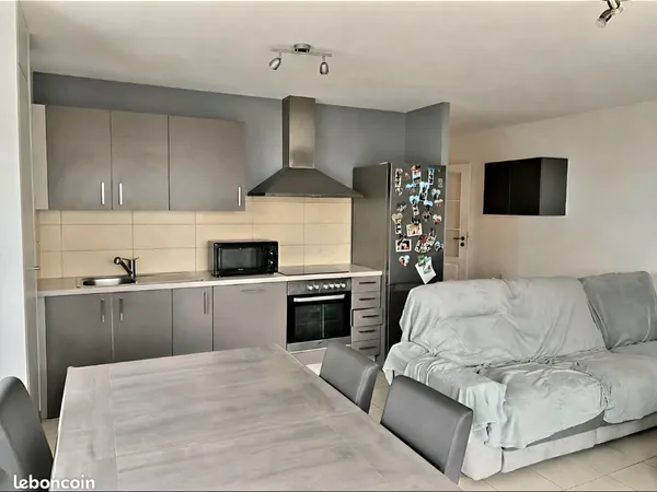 Appartement 62m2 - terrasse - parking