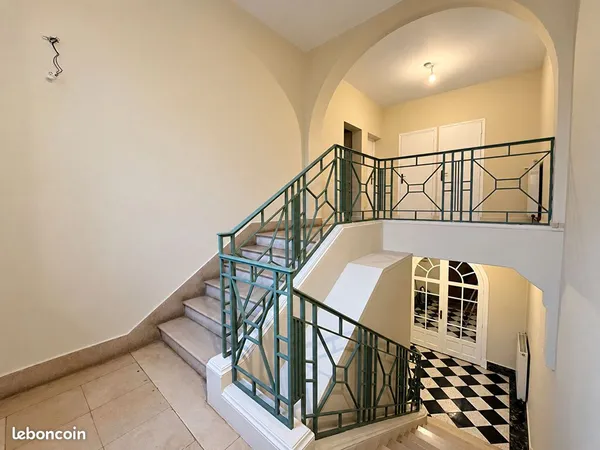 Appartement 5 pièces 147 m²