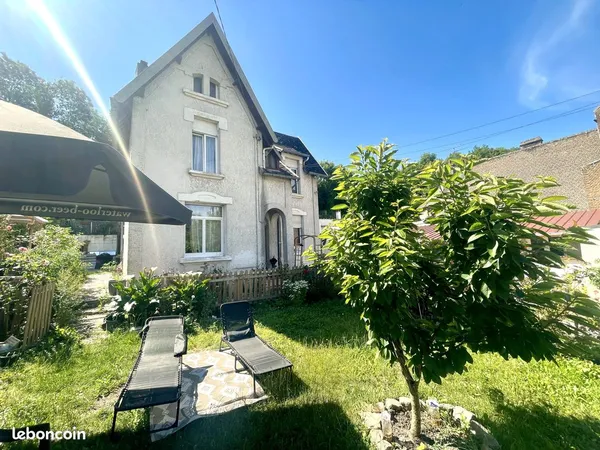 Maison 5 pièces 166 m²
