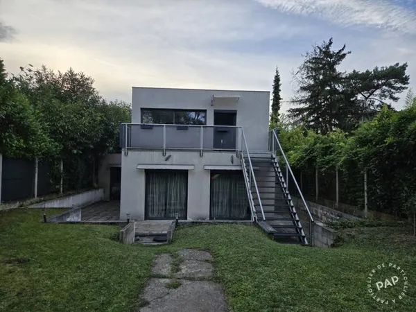 Maison 6 pièces 210 m²