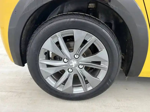 Peugeot 208 electrique 50 kwh 136ch — photo 31