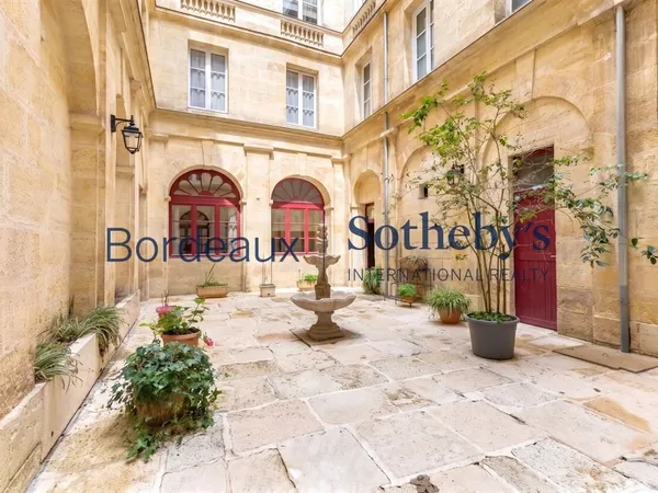 Bordeaux Chartrons Exceptionnel Appartement Haussmannien 277