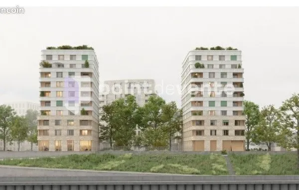 Local commercial 236 m²