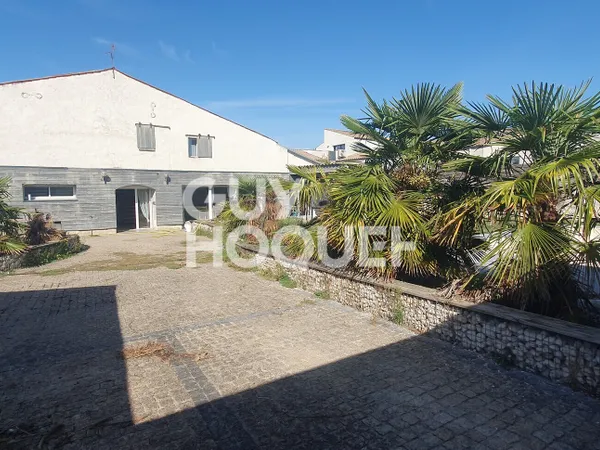 Maison à vendre de 7 pièces de 151.28 m²