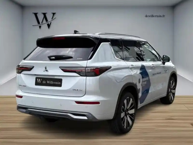 Mitsubishi Outlander 2.4 mivec phev 306 4wd instyle — photo 22