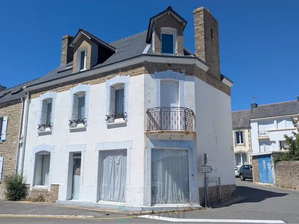 Maison de ville 12 pièces 140 m²